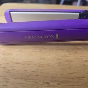 Remington Hair Straightener